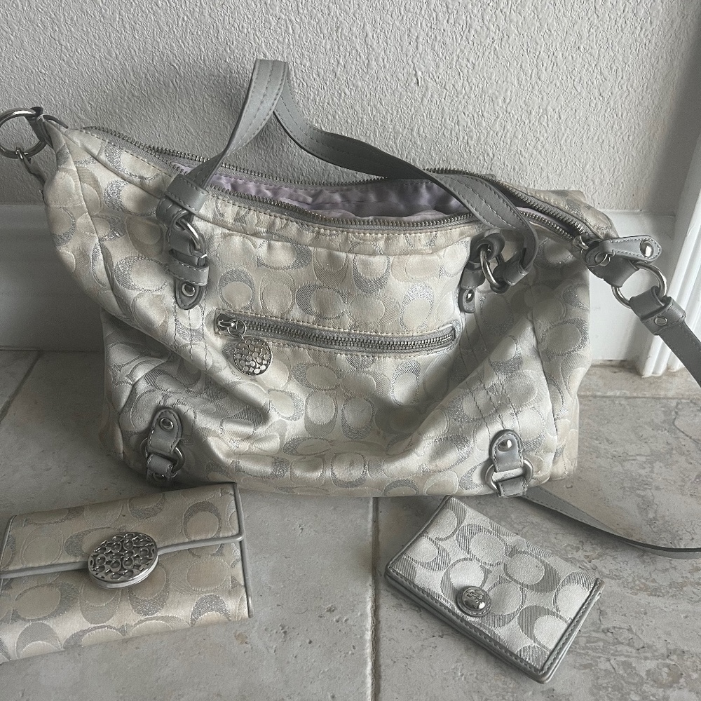 Coach purse and wallets
